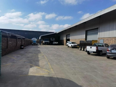 WAREHOUSE/ DISTRIBUTION CENTRE TO LET IN N4 GATEWAY PARK