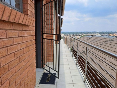 3 Bedroom Apartment / Flat for Sale in Sagewood