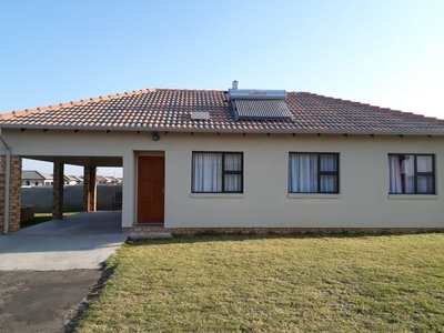 3 Bedroom House in Azaadville For Sale