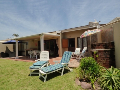 3 Bedroom Townhouse For Sale in Scottburgh South