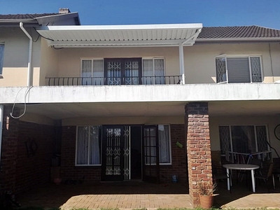 3 Bedroom Townhouse To Let in Gillitts