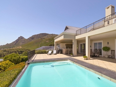 4 Bedroom Freehold For Sale in Tokai