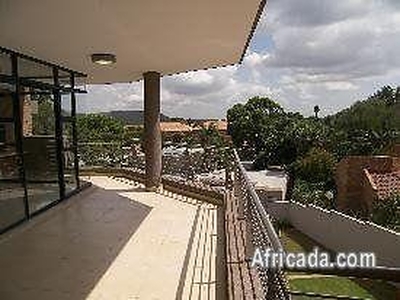 2 Bedroom Sectional Title For Sale in Bedfordview