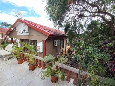 3 Bedroom House For Sale in Avoca