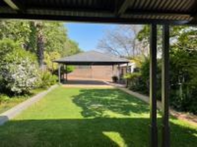7 Bedroom House to Rent in Parktown - Property to rent - MR5