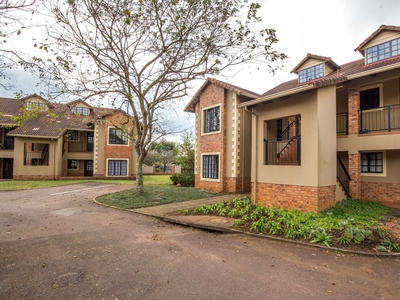 1 Bedroom Townhouse For Sale in Clifton Hill Estate