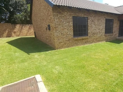 3 Bedroom townhouse - sectional to rent in Riversdale, Meyerton