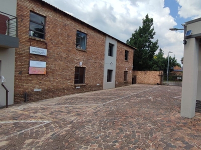 35m² Office To Let in Bedfordview