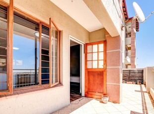 3 Bedroom Apartment Rented in Constantia Kloof
