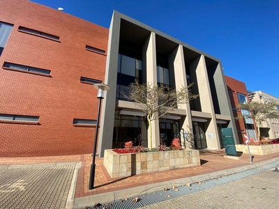 1,200m² Office To Let in Sandton Central