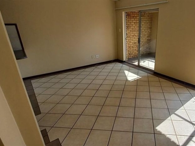 2 Bedroom apartment for sale in Faerie Glen, Pretoria