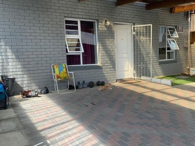 3 Bedroom semi-detached for sale in Heathfield, Cape Town