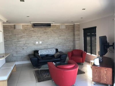 Apartment For Sale In Gonubie, East London