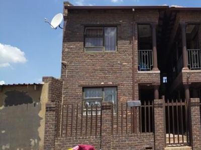 Apartment For Sale In Tembisa Central, Tembisa