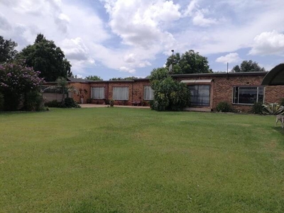 Commercial Property For Sale In River View, Witbank