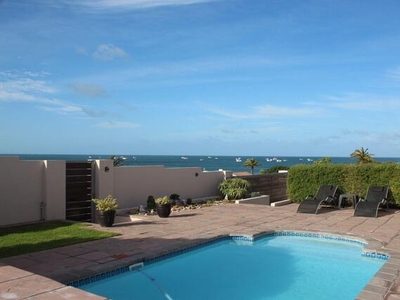 House For Rent In Santareme, St Francis Bay