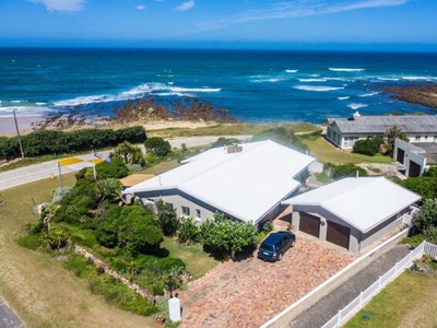 House For Rent In West Beach, Port Alfred