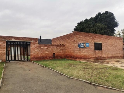 House For Sale In Mid Ennerdale, Johannesburg