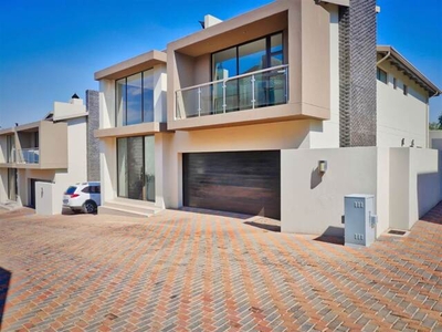 Townhouse For Rent In Edenburg, Free State