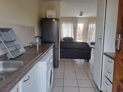 Apartment For Rent In Ruimsig, Roodepoort