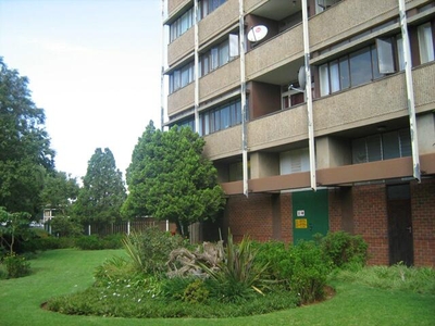 Apartment For Rent In Westdene, Bloemfontein