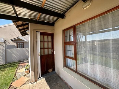 Apartment For Sale In Hillside, Bloemfontein