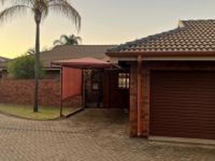 3 Bedroom Simplex for Sale For Sale in Rustenburg - MR646270