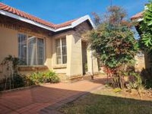 3 Bedroom Simplex for Sale For Sale in Waterval East - MR648