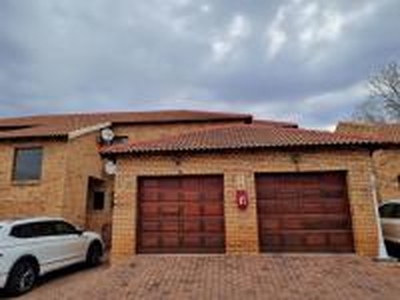 3 Bedroom Commercial to Rent in Krugersdorp - Property to re
