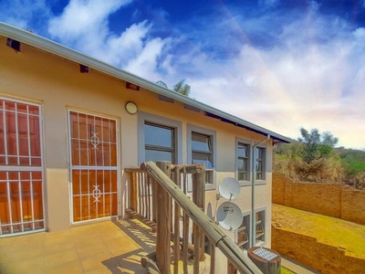 Apartment For Rent In Chancliff Ridge, Krugersdorp