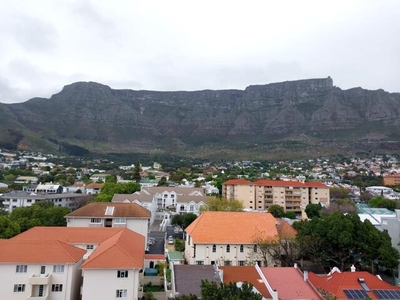 Apartment For Rent In Gardens, Cape Town
