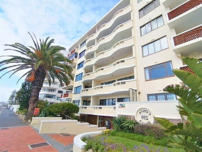 Apartment For Rent In Sea Point, Cape Town