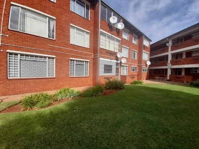 Apartment For Sale In Hadison Park, Kimberley