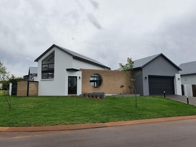 House For Rent In Midstream Meadows, Centurion