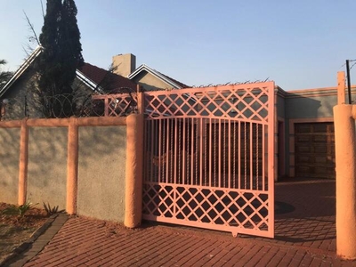 House For Rent In Rondebult, Germiston