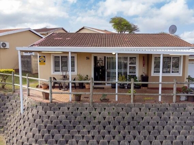 Townhouse For Sale In Malvern, Queensburgh