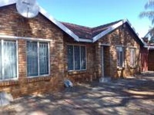 3 Bedroom Duet for Sale For Sale in Rustenburg - MR590807 -