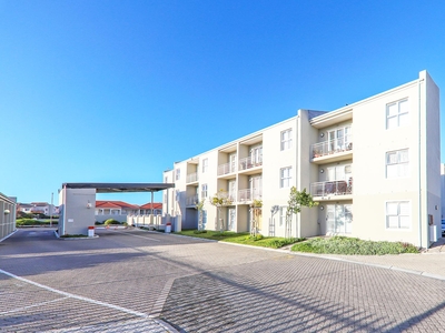 Apartment For Sale in Muizenberg