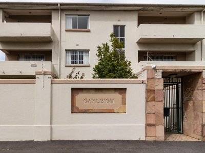 Apartment For Sale in Rosebank