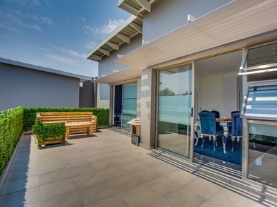Flat For Sale in Broadacres