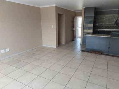 Flat For Sale in Krugersdorp North