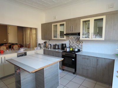 House For Sale in Roodepoort North