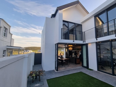 House For Sale in Silwerstrand Golf And River Estate