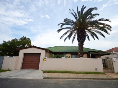 House For Sale in Strand Central