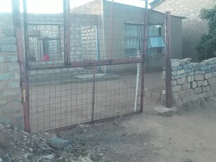 2 Bed House in Lethlabile