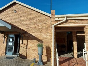 Studio apartment in Uitsig