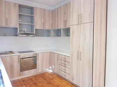3 bedroom apartment to rent in Kenilworth (Cape Town)