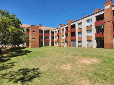 Standard Bank EasySell 2 Bedroom Apartment for Sale in Water