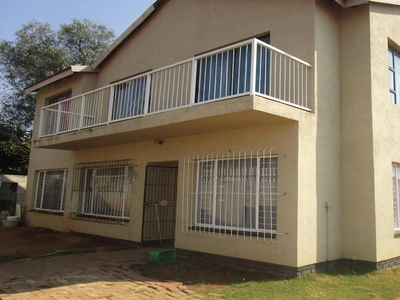 Standard Bank EasySell 7 Bedroom House for Sale in Randfonte