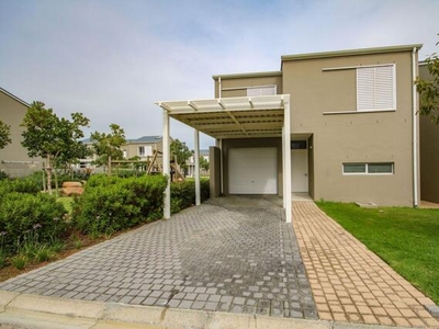 Townhouse For Sale In Somerset Lakes, Somerset West